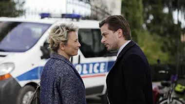 Origines S01E01 L'arbre déchiré