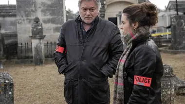 Origines S02E05 L'amour d'une mère