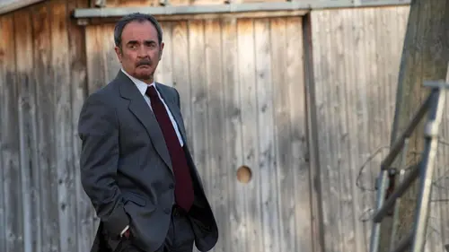 Casting Ouija, un été meurtrier S01E02 Profanation