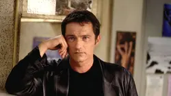 P.J. S05E04 Strip-tease