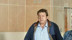 P.J. S11E13 Crise d'identité