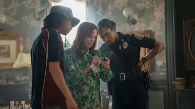 Sur la plage ensanglantée