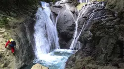 Papouasie, un dernier eden S01E00 Le monde souterrain