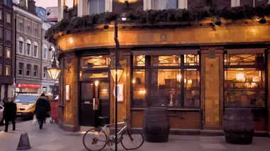 Paranormal Collector Les esprits d'un bar à cigares
