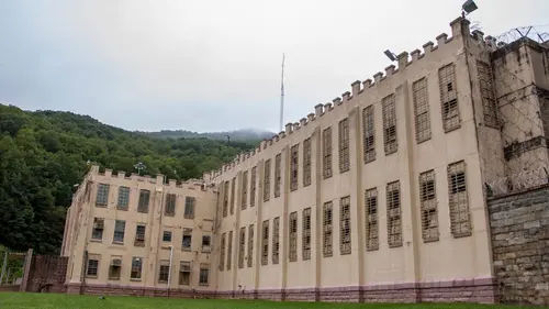 Paranormal Videos Prison abandonnée hantée