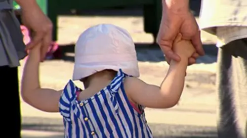 Parents criminels : l'omerta française