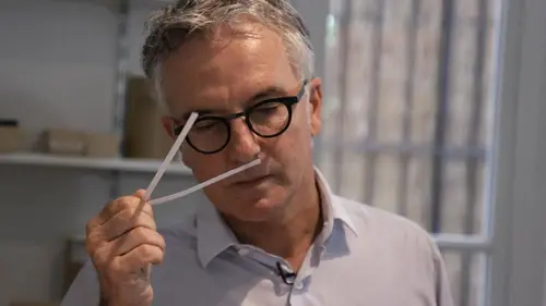 Parfums, les secrets du "made in France"