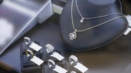 Paris, dans les secrets de la capitale de la mode