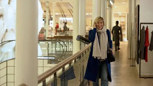 Paris, etc. S01E09 On flotte en streaming