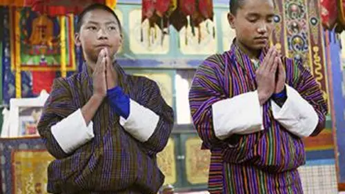 Passe me voir ! Yangka au pays du bonheur