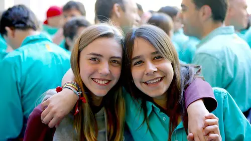 Passe me voir! Aina et les tours humaines