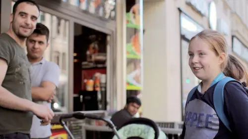 Passe me voir! E186 Yasmin la petite traductrice