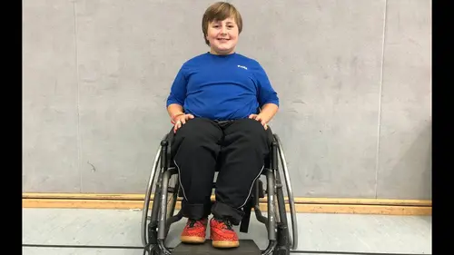 Passe me voir ! E252 Fritz, le garçon de verre