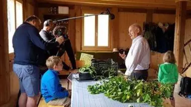 Passe-moi les jumelles