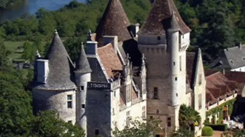 Châteaux du Périgord, lumières du Cotentin Du Périgord au Cotentin