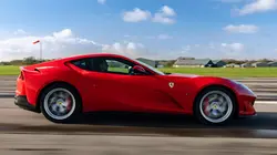 Passion Supercars Ferrari 812 et Aston Martin DBS