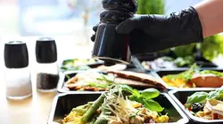 Patron incognito  S01E45 Pokawa