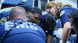 Patrouille de nuit S01E00 Une grande famille