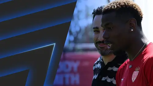 Paul Pogba par Adil Rami