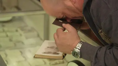 Pawn Stars Rick contre le globe de la mort