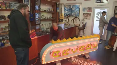Pawn Stars Rick en mission lunaire
