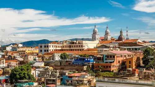 Pays et marchés du monde S02E06 Cuba-Santiago