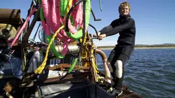 Pêcheurs d'or S01E04 Funérailles de viking