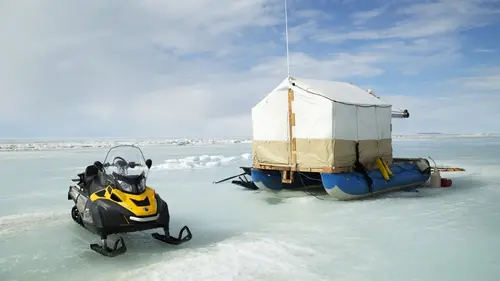Pêcheurs d'or : Sous la glace
