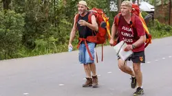 Pékin express Sur les pistes de la terre rouge