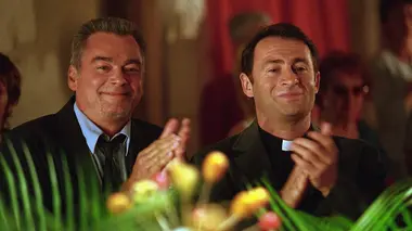 Père et maire S02E02 Chippendales