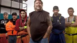 Péril en haute mer S06E01 Quand le feu couve