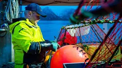 Péril en haute mer Tempête dans la baie
