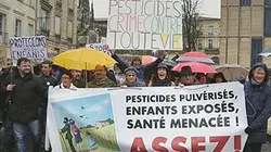 Pesticides, le poison de la terre