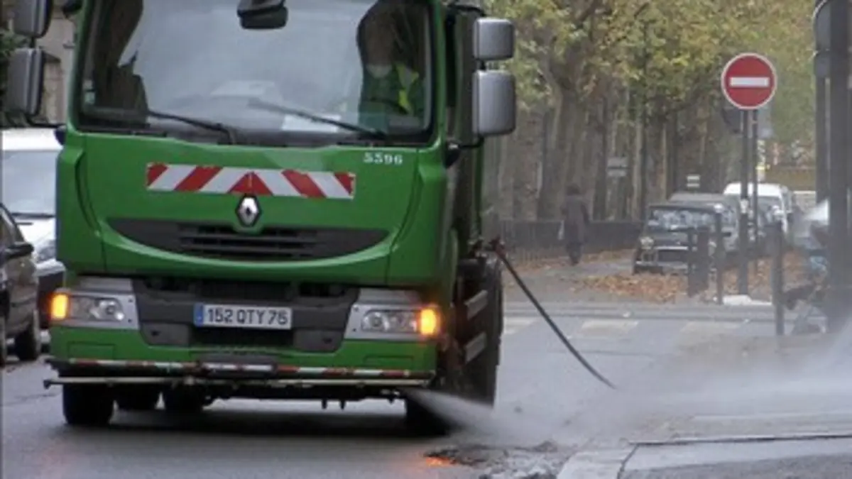 Petites histoires de nos ordures E01 Paris