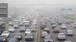 Phénomènes climatiques extrêmes Pollution de l'air