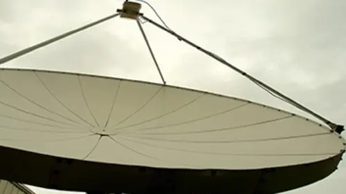 Phénomènes vus de l'espace S02E03 Les prisonniers de guerre perdus