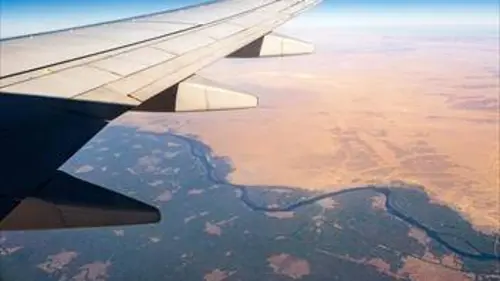 Phénomènes vus de l'Espace S03E02 A-t-on retrouvé le vol 370 ?