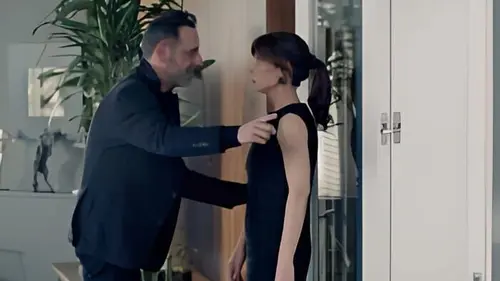 Phi S01E08 en streaming