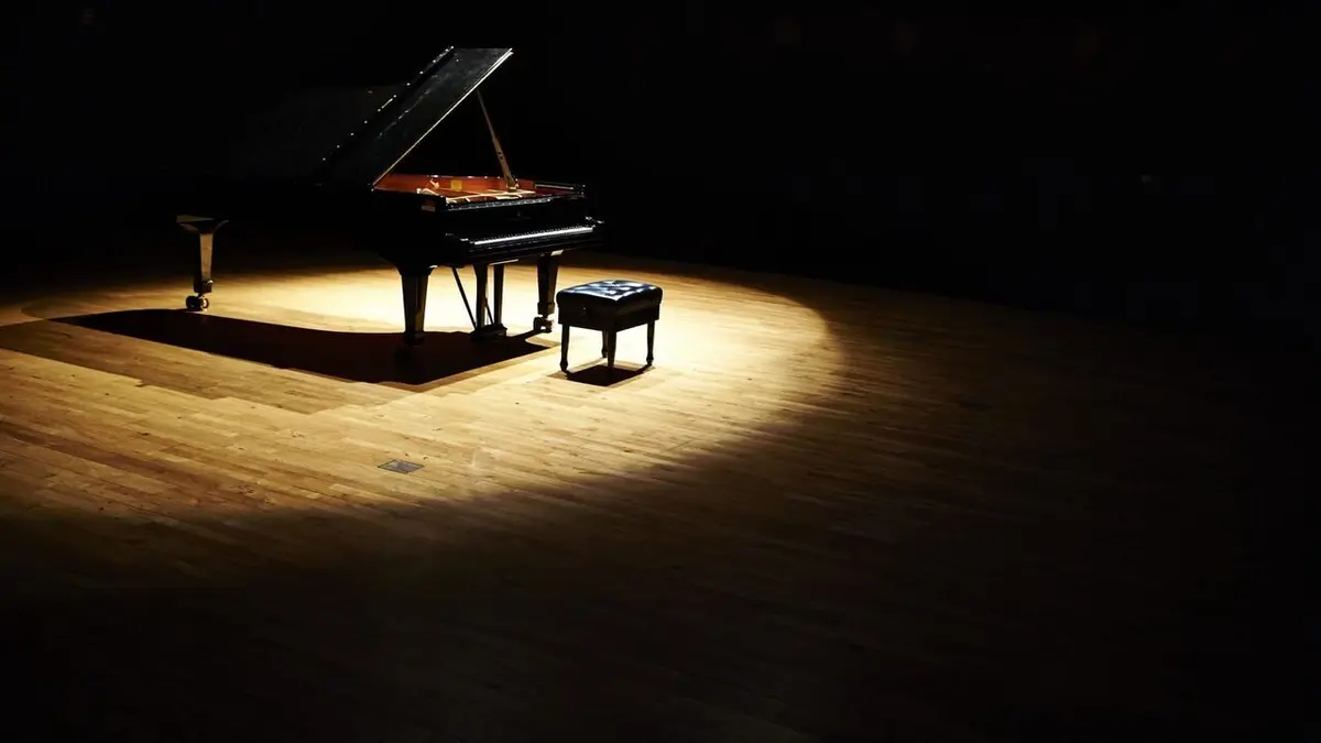 Piano Sonata in A minor, D 784 | Allegro vivace