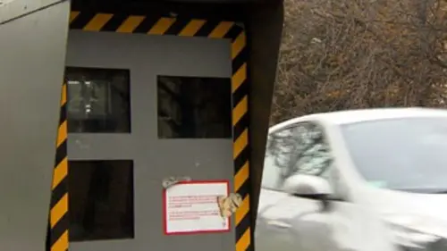 Pièces automobiles, radars : tous pigeons !