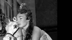 Pierre Cardin : La griffe de la modernité