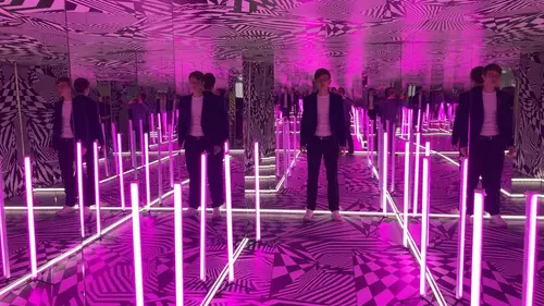 Casting Plan Cult Axelle Red