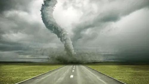 Planète explosive E05 Ouragan destructeur