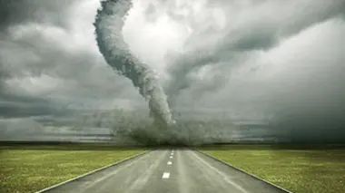 Planète explosive E05 Ouragan destructeur