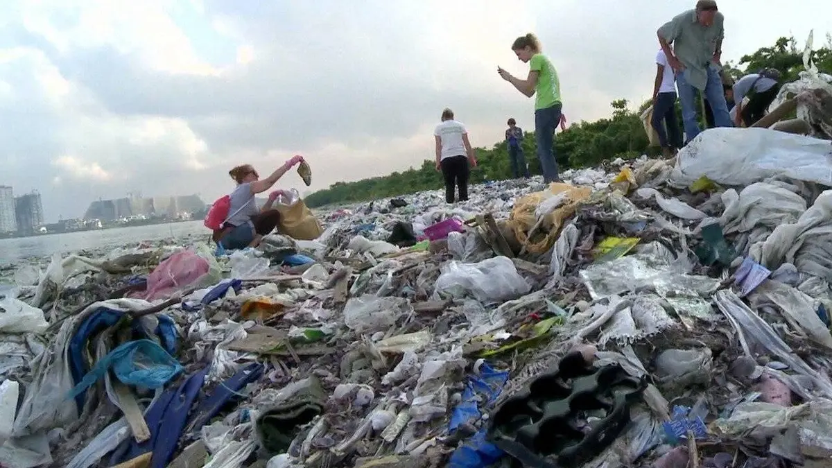 Plastic partout ! : Histoires de déchets
