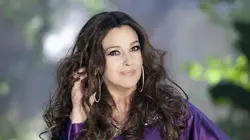 Platane  S01E04 La fois où Monica Belluci a failli signer