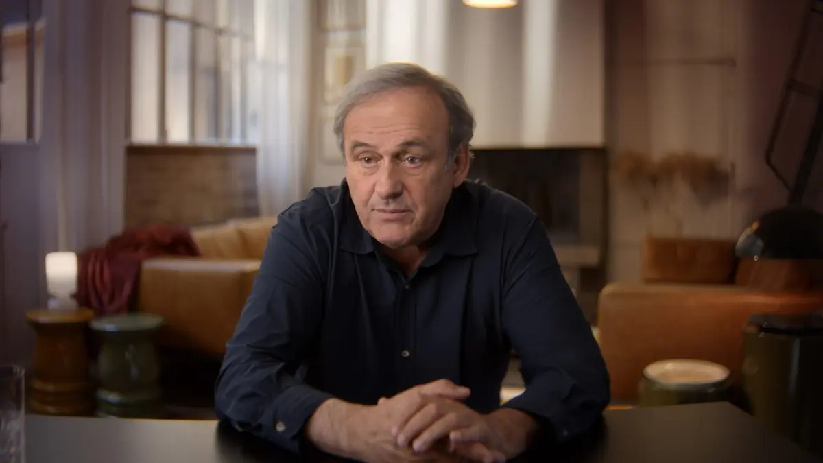 Visuel de Platini Politique