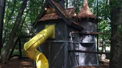 Cabane Fever S01E08 Le train fantôme