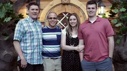 Cabane Fever S01E06 La maison suspendue