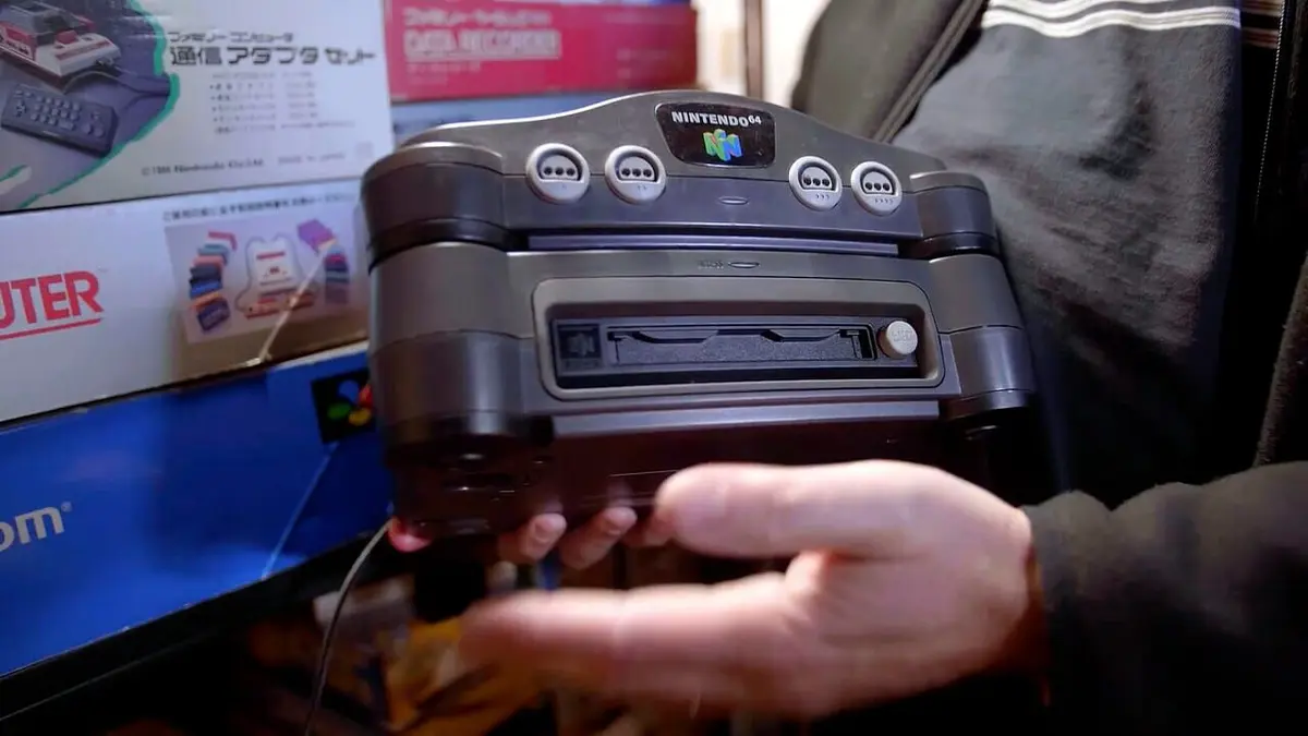 Playing With Power: The Nintendo Story Droit devant